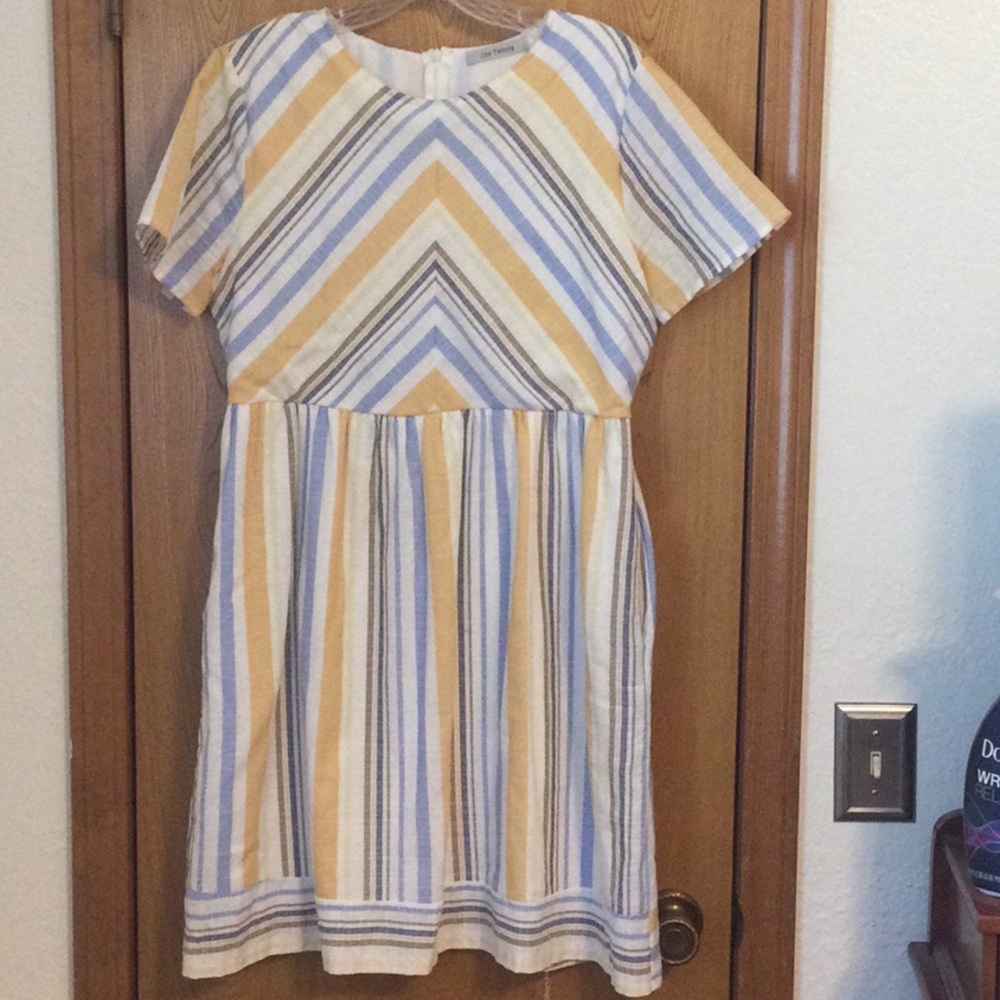 Ces Femme dress size small